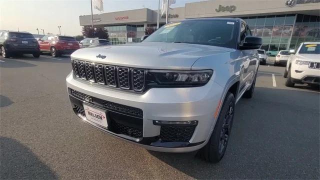 2023 jeep grand cherokee l summit reserve 4x4