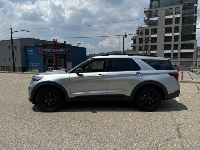 2020 ford explorer st