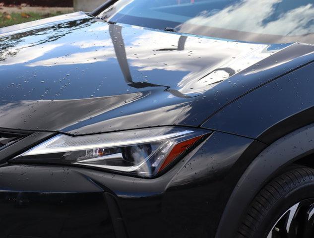 2021 lexus ux 250h base