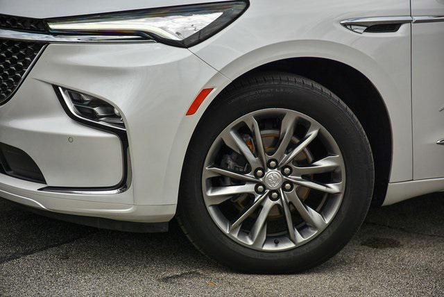 2022 buick enclave fwd avenir