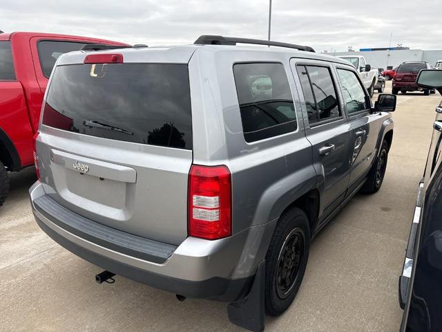 2016 jeep patriot sport
