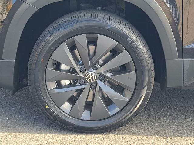 2022 volkswagen taos 1.5t s
