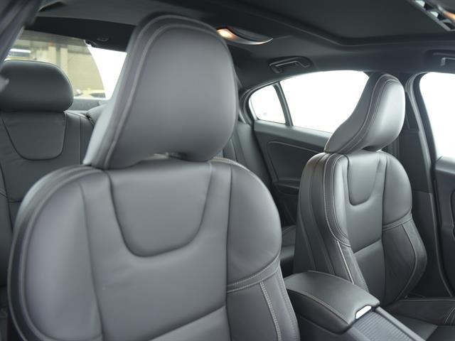 used 2017 volvo s60 t6 r-design platinum awd hartford, ct 06103 for sale in hartford, connecticut