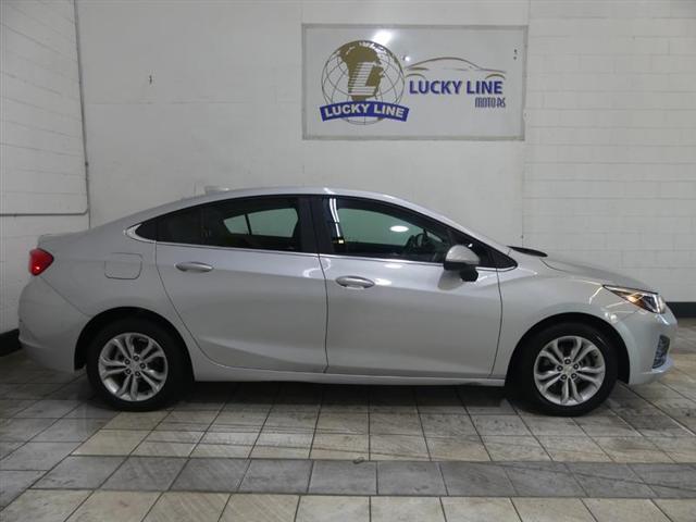 2019 chevrolet cruze lt
