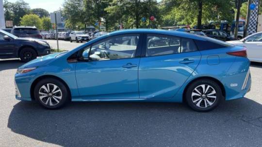 2018 toyota prius prime advanced