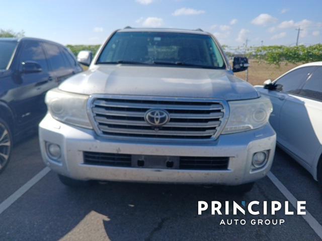 2014 toyota land cruiser base