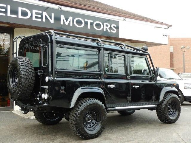** 1987 land rover defender 110 wagon * 5 spd manual * 2.5 liter turbodiesel **