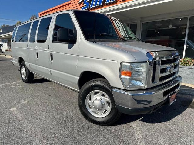 2011 ford e350 super duty xlt