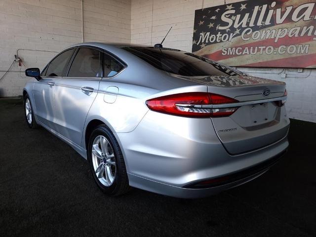 2018 ford fusion se