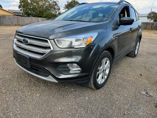 2018 ford escape se