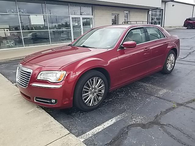 2013 chrysler 300 s