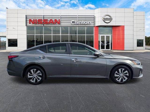 2023 nissan altima 2.5 s