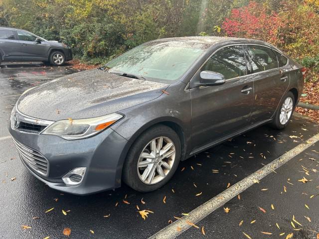 2013 toyota avalon xle