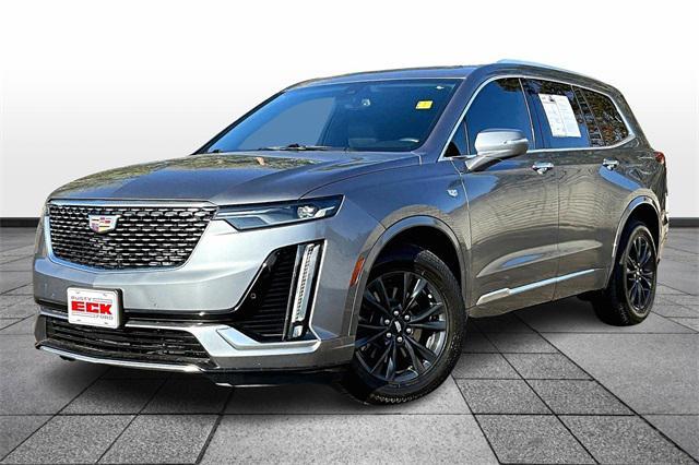 2022 cadillac xt6 luxury fwd