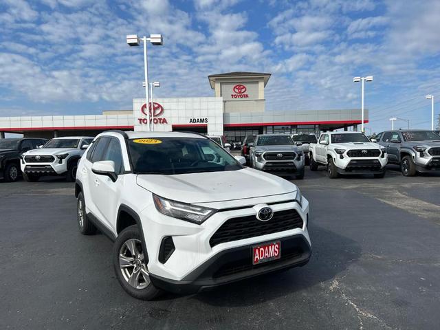 2023 toyota rav4 xle