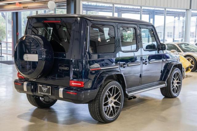 2020 mercedes-benz amg g 63 base