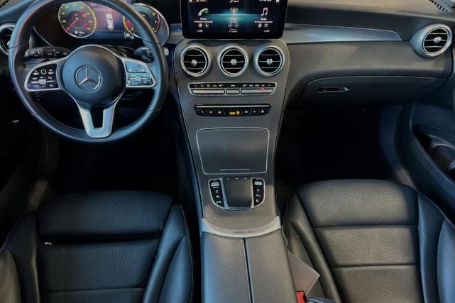 2022 mercedes-benz glc 300 base 4matic