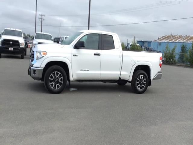 2014 toyota tundra sr5 4x4 sr5 4dr double cab pickup sb (5.7l v8 for sale in anchorage, alaska