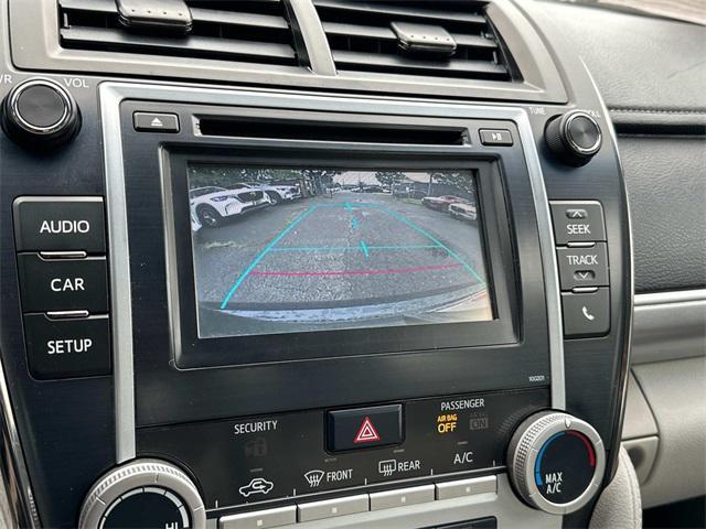 2014 toyota camry le
