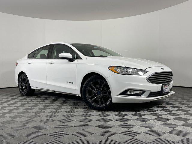2018 ford fusion hybrid se