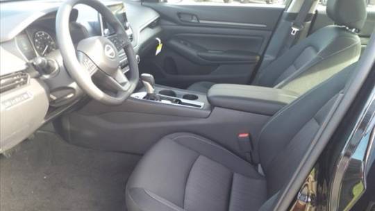 2025 Nissan Altima 2.5 s