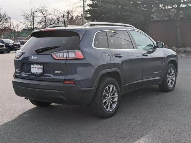 2019 jeep cherokee latitude plus sport utility 4d in hauser, idaho