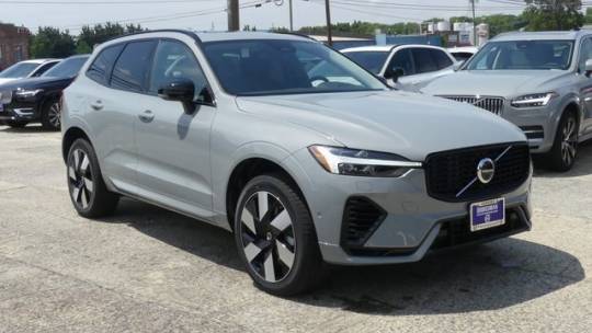2025 Volvo XC60