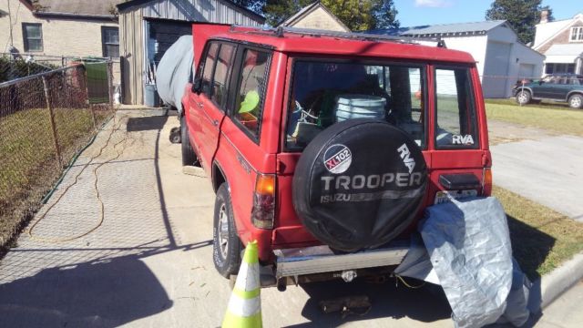 trooper suv