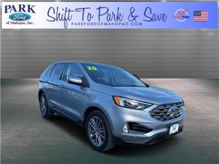 2020 Ford Edge titanium