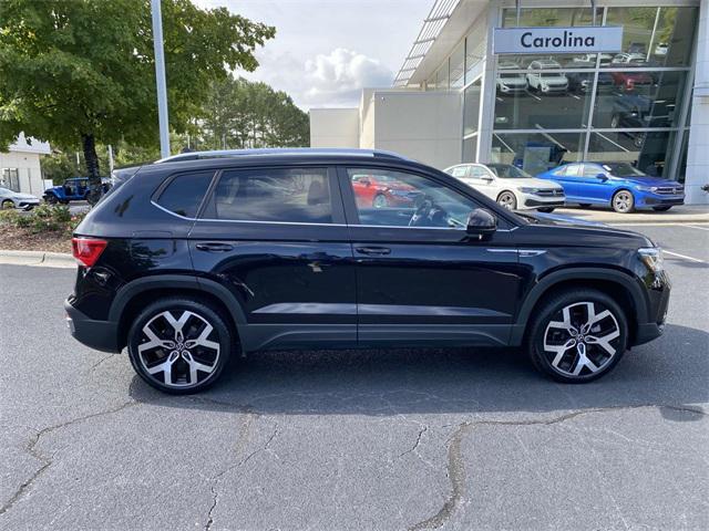 2022 volkswagen taos 1.5t sel