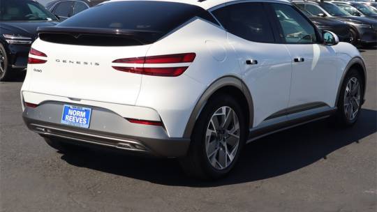2025 Genesis GV60