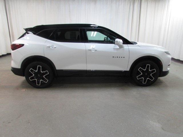2023 chevrolet blazer rs