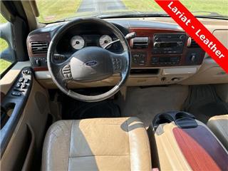 2006 Ford F-350 lariat