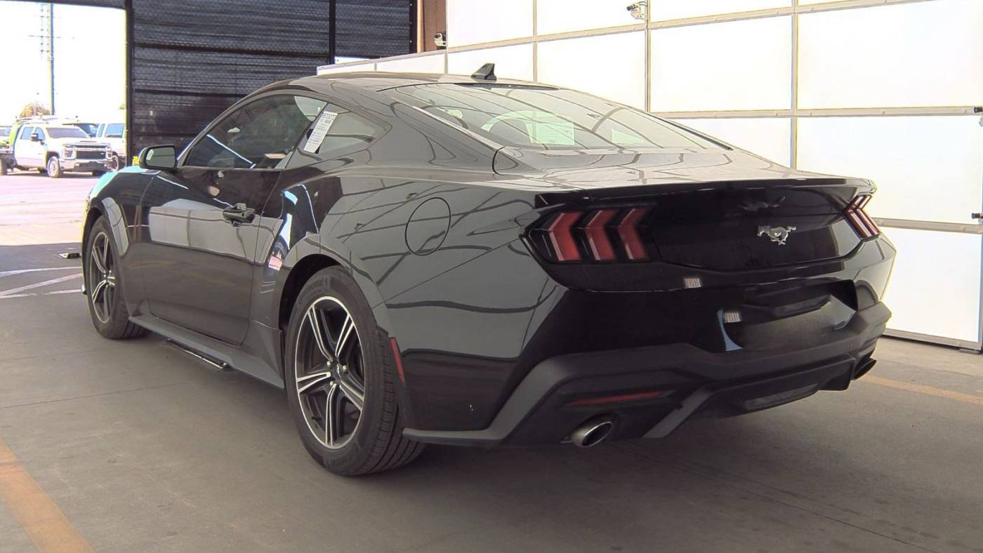 2024 ford mustang ecoboost