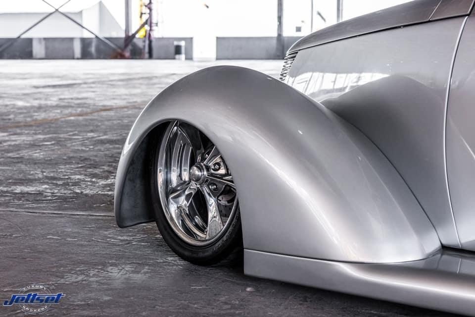 1937 ford custom