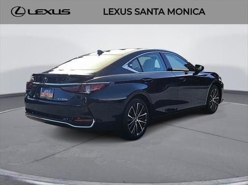 2025 lexus es 300h