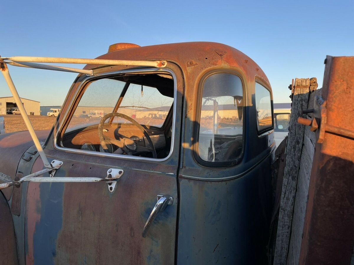 1948 chevrolet pickup green rwd manual