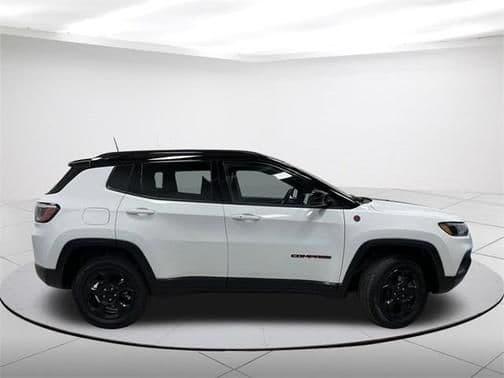 2023 jeep compass trailhawk in plymouth, wisconsin