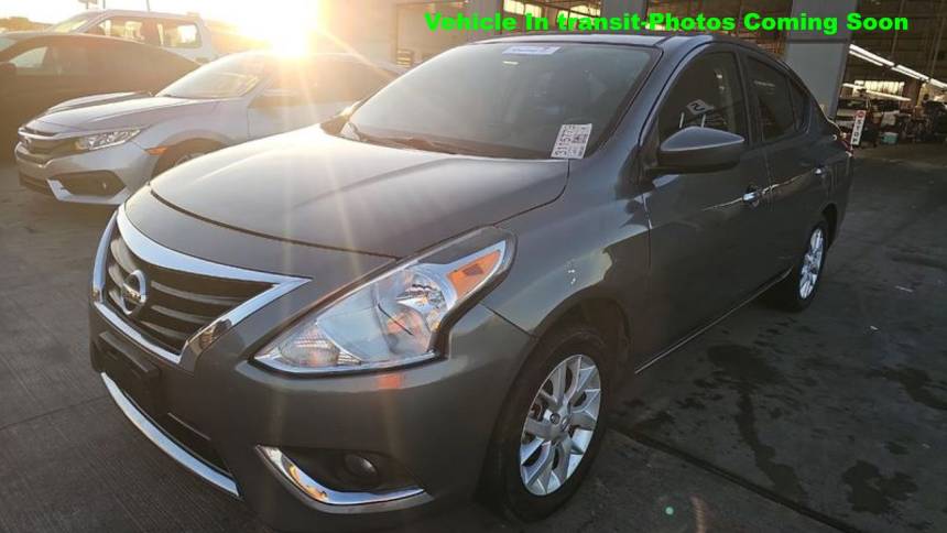 2018 nissan versa sv