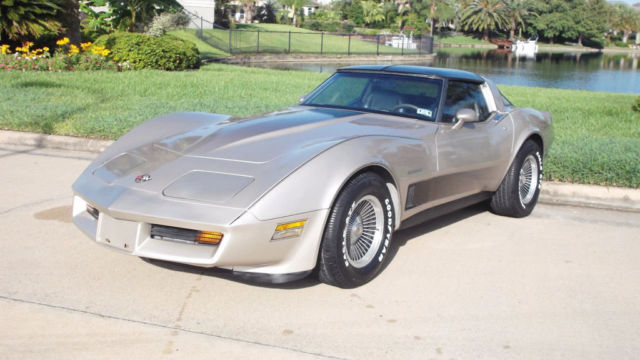 free shipping 1982 chevrolet corvette collector edition 62k like new no rust