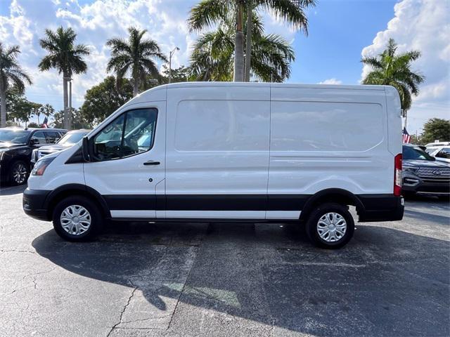 2022 ford transit-350 base