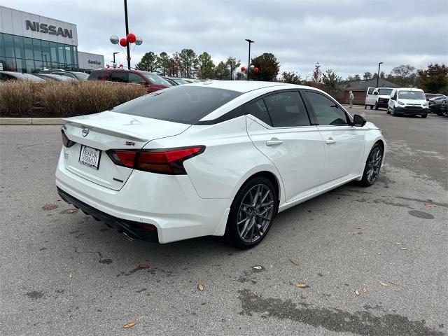 2024 nissan altima 2.0 sr