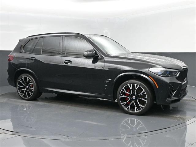 2022 bmw x5 m base