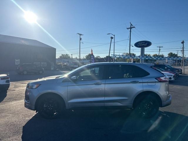 2022 ford edge st