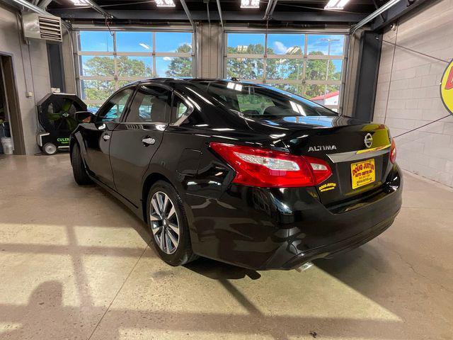 2017 nissan altima 2.5 sv