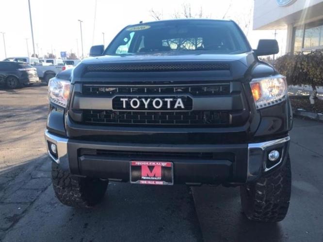 2016 toyota tundra trd pro 4x4 trd pro 4dr crewmax cab pickup sb (5.7l v8 for sale in hollister, idaho