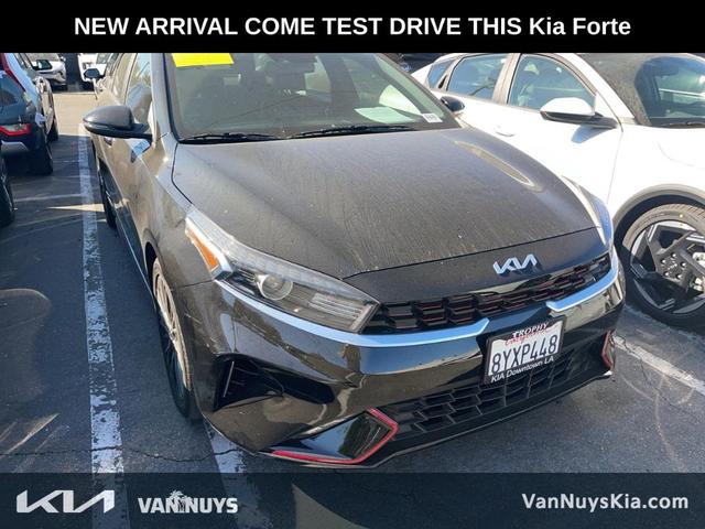2022 kia forte gt-line