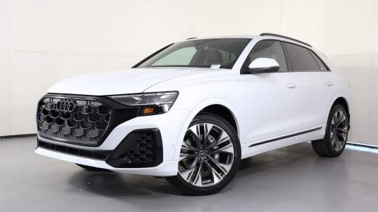 2025 Audi Q8