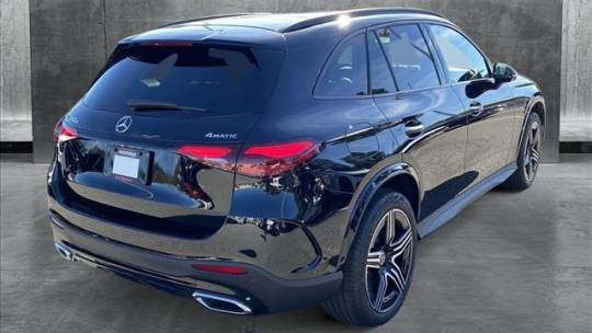 2025 Mercedes-Benz GLC