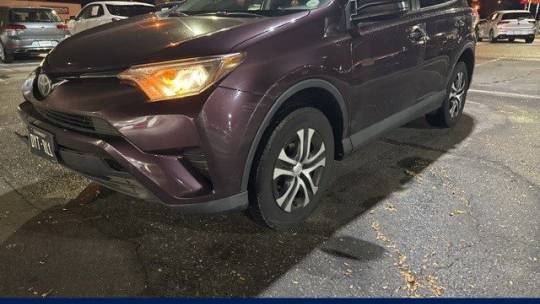 2017 toyota rav4 le